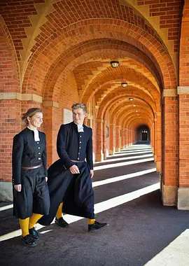 我的生活：伊顿公学 My Life:The Most Famous School In The World (2014) 世界上最著名的学校 / 三个小生进名校 1080P 英语中字[892MB]